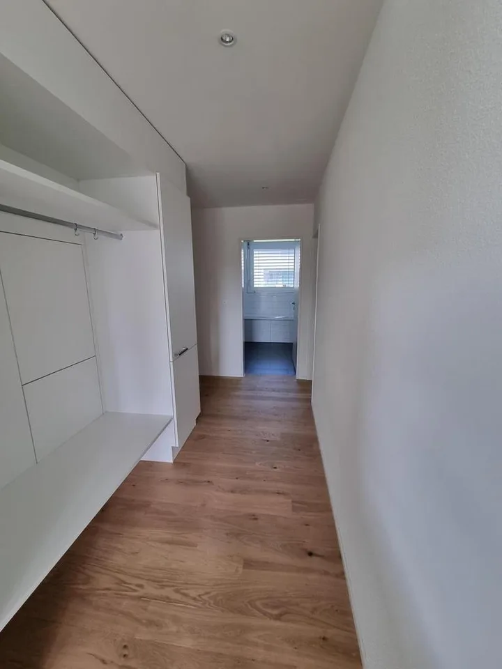 Il tuo appartamento moderno di 3,5 locali ad Aarau Rohr! – foto 3 di 12