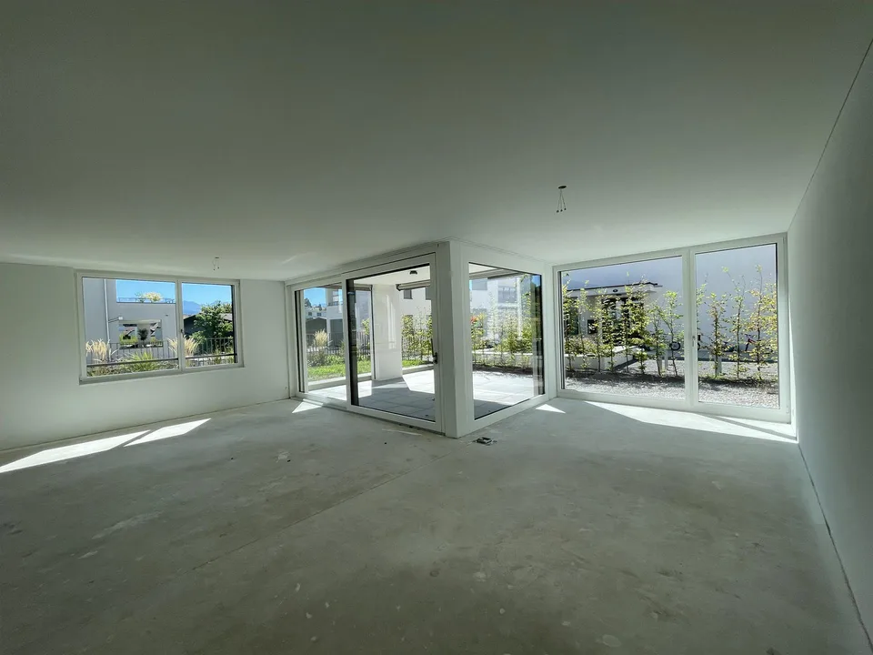 NEUBAU: Grosszügiges, modernes und helles Einfamilienhaus! – foto 2 di 21
