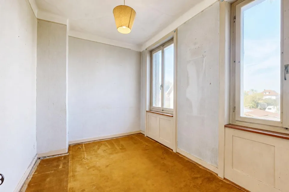 Casa unifamiliare con fascino e riserva di terreno – foto 11 di 24