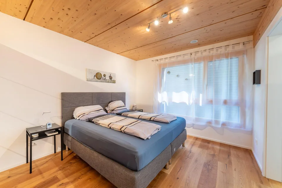 Spacious living with 24 m² terrace – photo 10 of 13