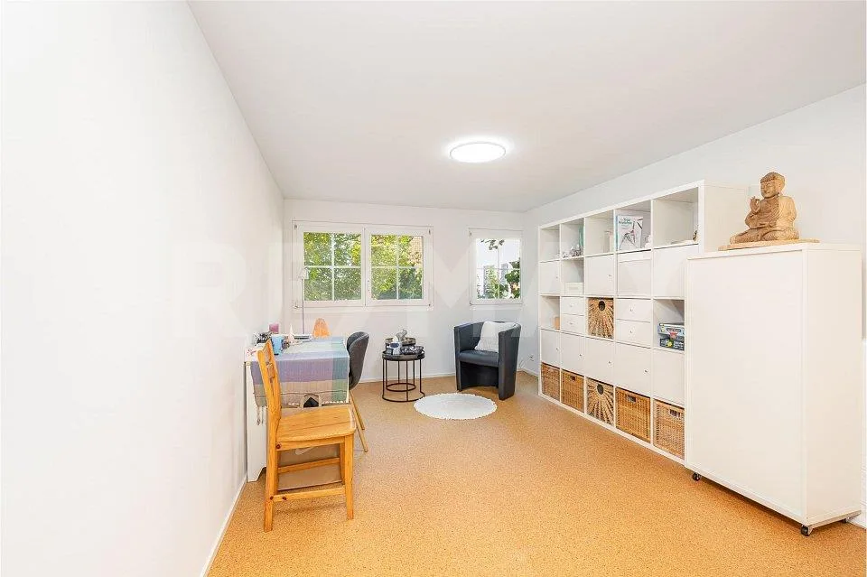 Detached single-family house with a far-reaching view, winter garden & feel-good ambiance – photo 13 of 13