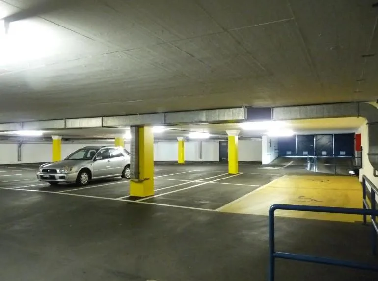 Wir haben Platz für Ihr Auto! - nähe Bahnhof und Zentrum – Foto 4 von 4