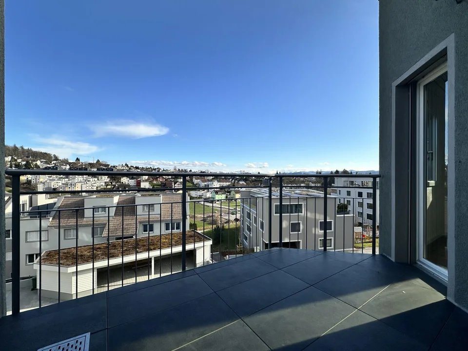 Appartamento in mansarda di 4,5 locali con grande terrazza, ristrutturato con ascensore – foto 5 di 29