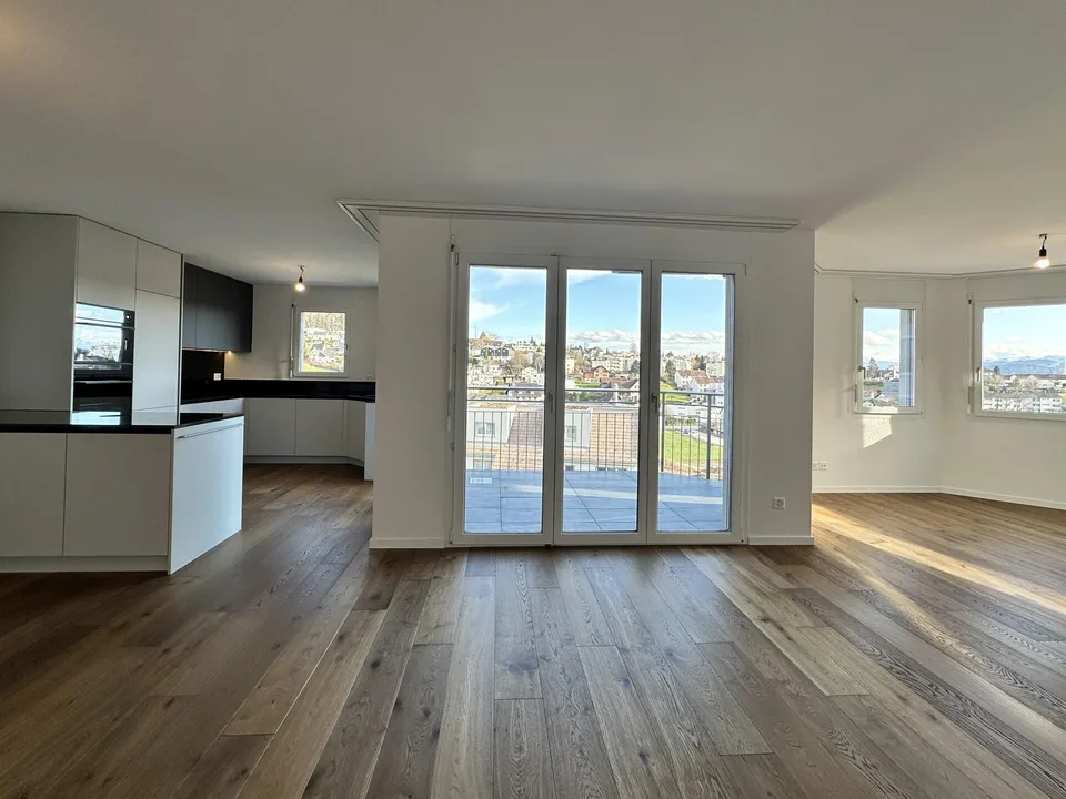 Appartamento in mansarda di 4,5 locali con grande terrazza, ristrutturato con ascensore – foto 15 di 29