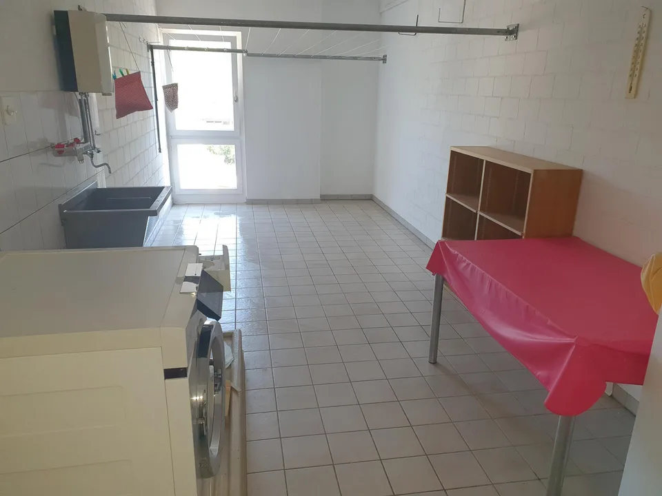 4 1/2 Wohnung plus 1 Zimmer 17m2 mit sep.Zugang Raumwunder – photo 10 of 13