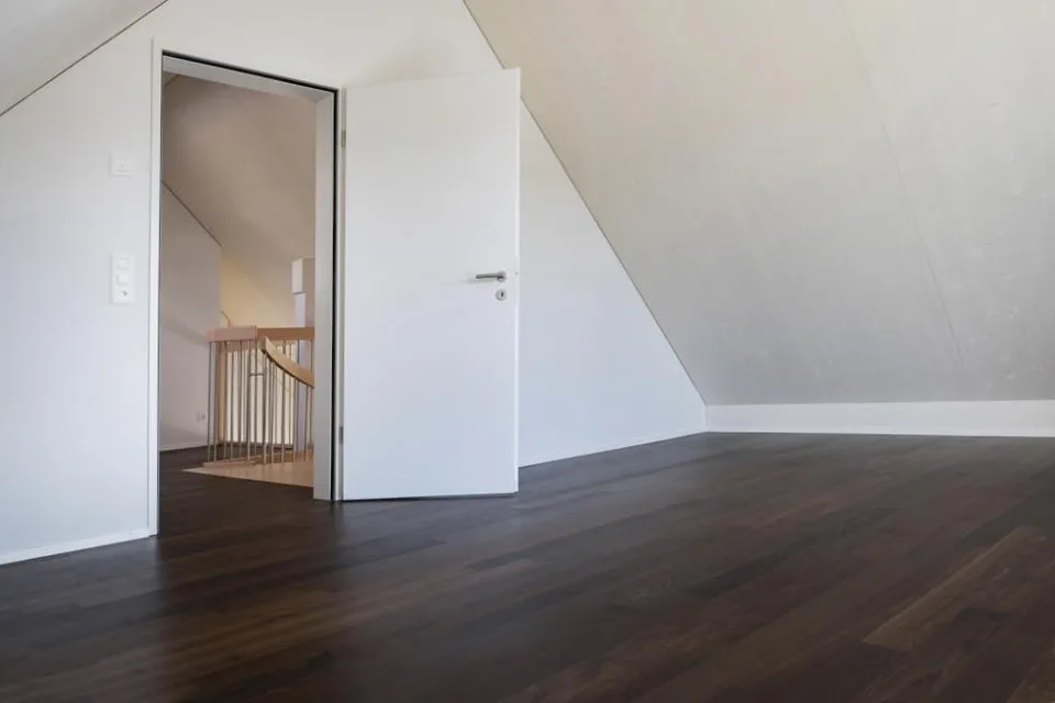 4.5-Zi. Maisonette Dachwohnung, ruhige Lage – foto 7 di 9