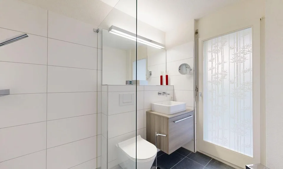 Gepflegtes 5-Zimmer-Reihenmittelhaus mit Garten und einer Doppelgarage – Foto 8 von 11