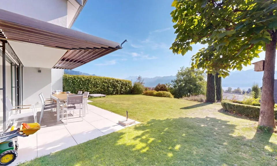 Maison contemporaine Minergie avec panorama d?exception sur le lac – photo 2 sur 11