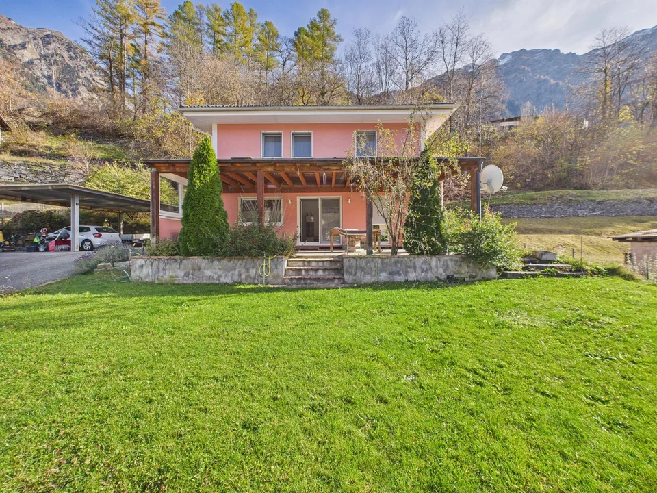 Affascinante villa a Blenio – design moderno e spazi generosi in un... – photo 13 sur 14