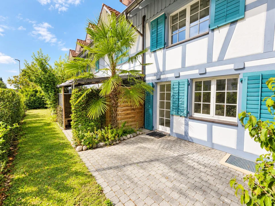 3.5-Zimmer-Maisonettewohnung im Dorfzentrum mit zwei Autoeinstellplätz – foto 5 di 13