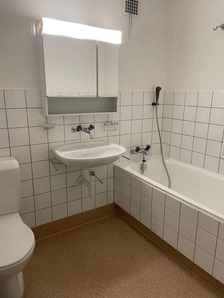 Ideale Single Wohnung mit Balkon – Foto 4 von 6