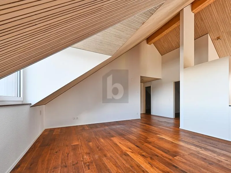 EIN ZUHAUSE MIT BESONDEREM WOHNGEFÜHL – Foto 3 von 6