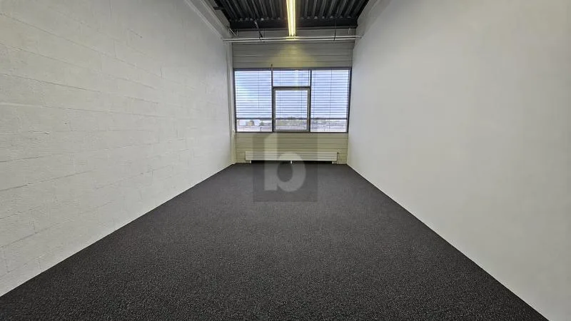 LOCAL POLYVALENT DE 110 M² – foto 4 di 5