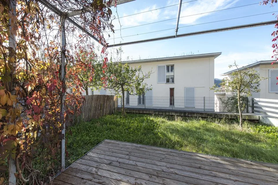 Maisonette moderna con giardino – foto 8 di 9