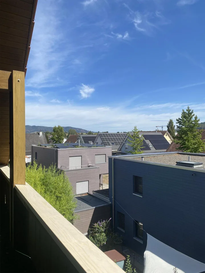 Helle 3.5-Zimmer-Dachwohnung mit Balkon und Weitsicht – Foto 11 von 11