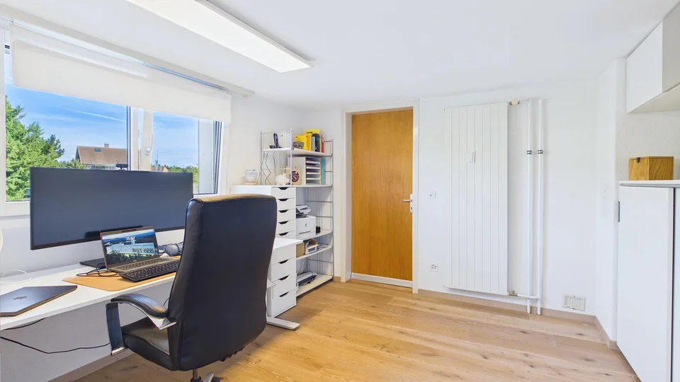 Haus mit 258m2 Wohnfläche und grenzenlosem Nutzungspotenzial – photo 11 sur 29