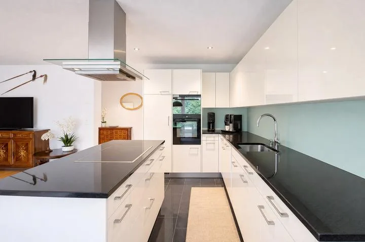 STADTNAH WOHNEN - IM GRÜNEN ZUHAUSE – Foto 3 von 8