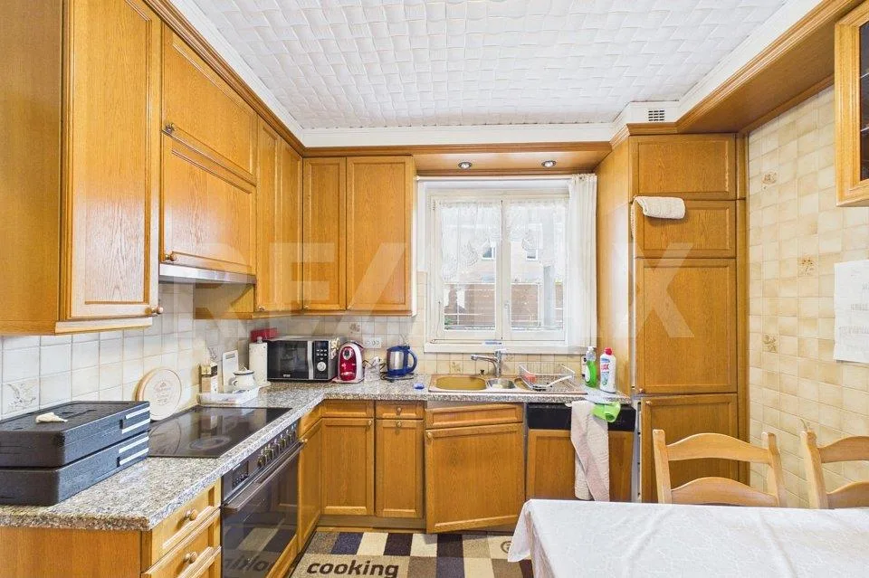 Una proprietà dalle molteplici possibilità a Brusino Arsizio – Foto 7 von 13