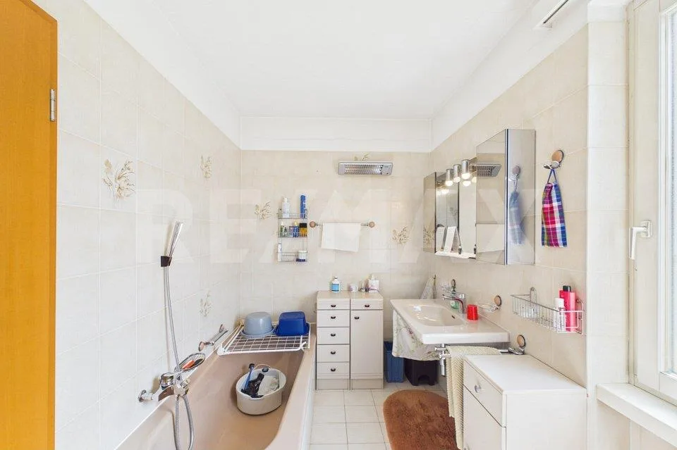Una proprietà dalle molteplici possibilità a Brusino Arsizio – Foto 13 von 13