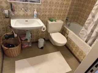 Bel appartement 2 pièces dans le quartier de Lehenmatt – photo 5 sur 8