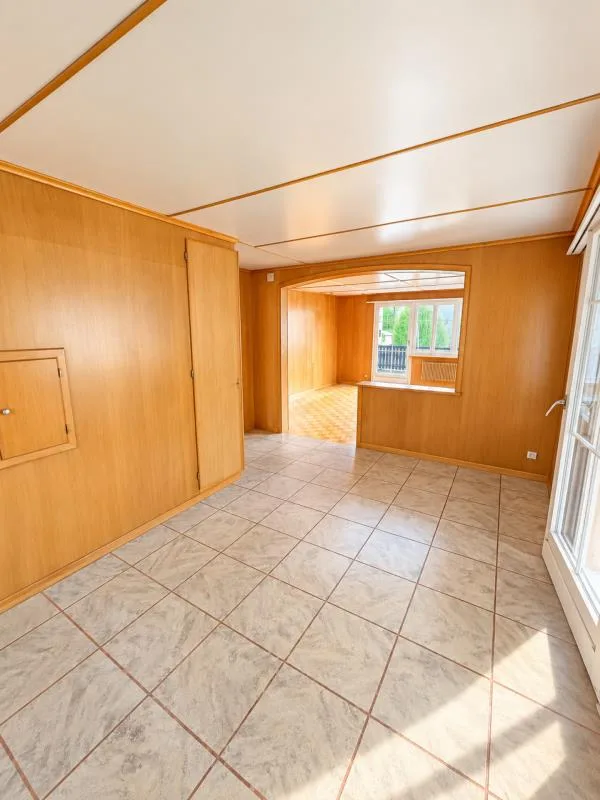 3.5-Zimmer Wohnung mit Wintergarten – Foto 2 von 11