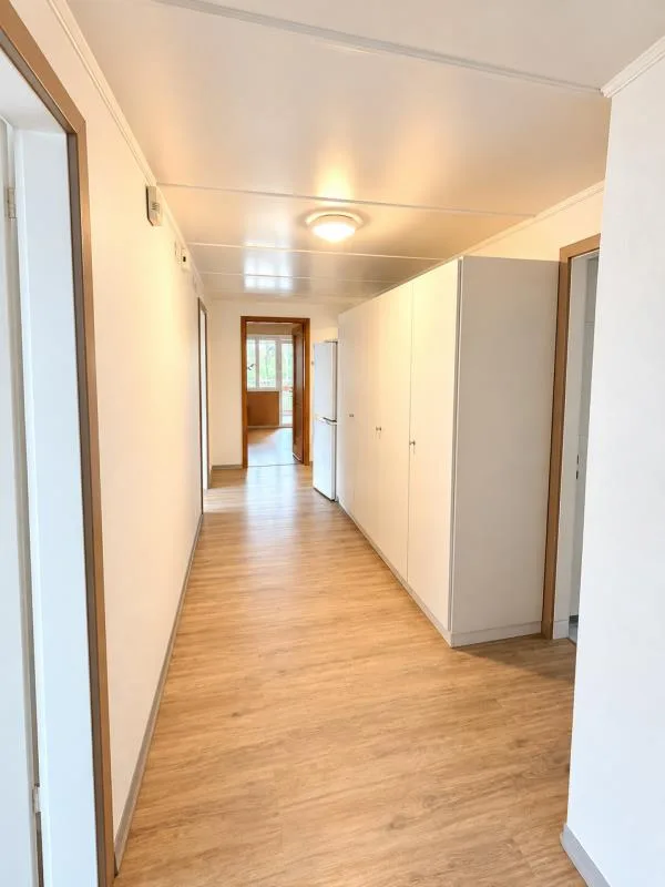 3.5-Zimmer Wohnung mit Wintergarten – Foto 6 von 11