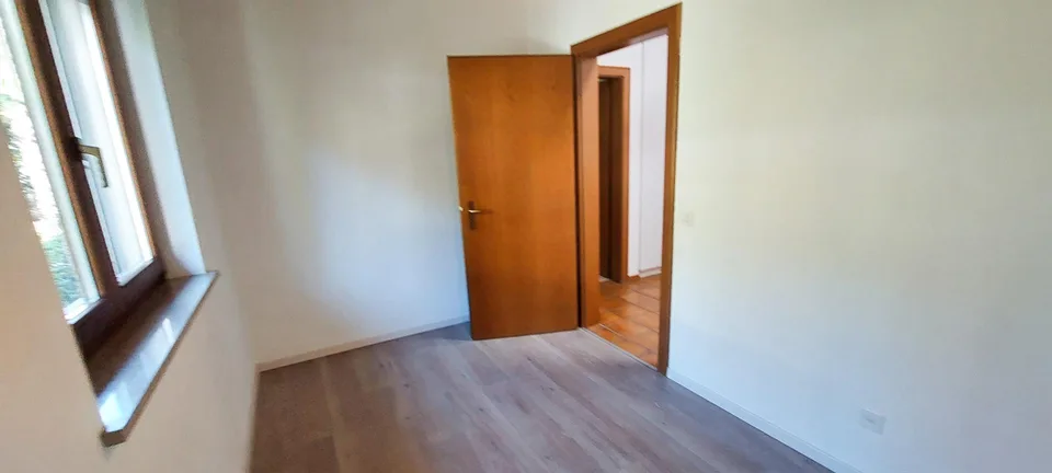 Locarno Monti - 4.5-Zimmer-Reihenhaus mit Seesicht und Privatgarten – Foto 11 von 18