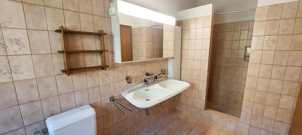 Locarno Monti - 4.5-Zimmer-Reihenhaus mit Seesicht und Privatgarten – Foto 7 von 18