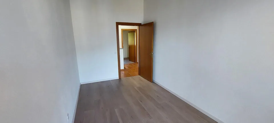 Locarno Monti - 4.5-Zimmer-Reihenhaus mit Seesicht und Privatgarten – Foto 10 von 18