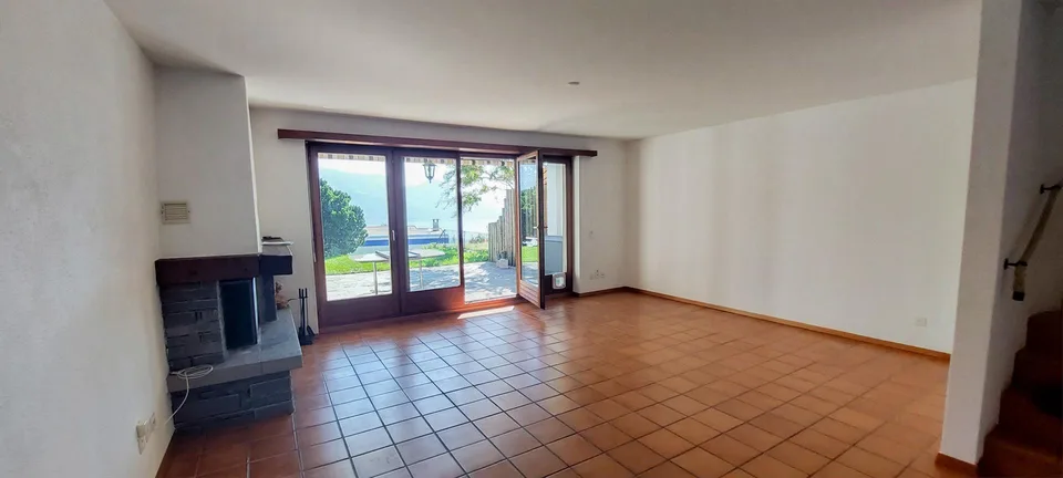 Locarno Monti - 4.5-Zimmer-Reihenhaus mit Seesicht und Privatgarten – Foto 2 von 18