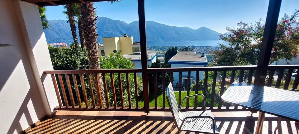 Locarno Monti - 4.5-Zimmer-Reihenhaus mit Seesicht und Privatgarten – Foto 12 von 18