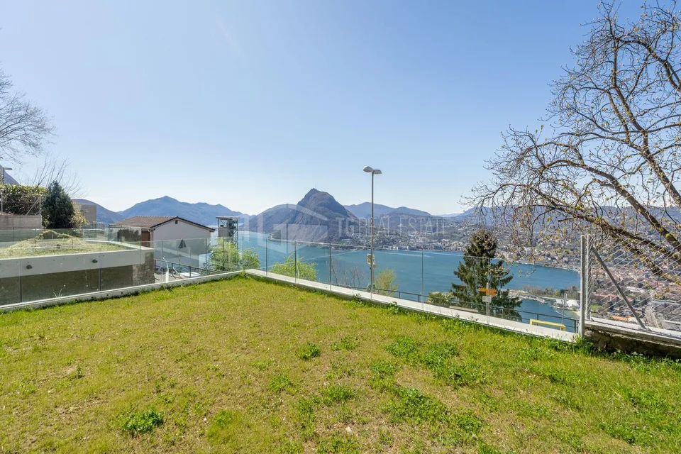 WUNDERSCHÖNE VILLA MIT GARTEN UND SEEBLICK – Foto 22 von 23