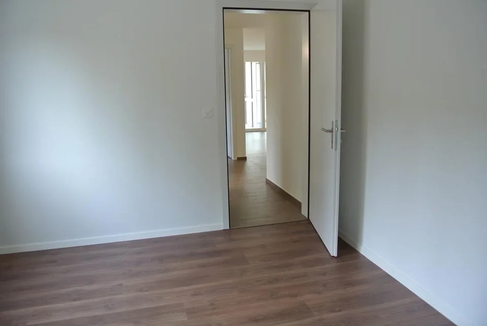 attraktive 4.5-ZI-Eigentumswohnungen mit Wintergarten + Balkon – photo 9 of 10