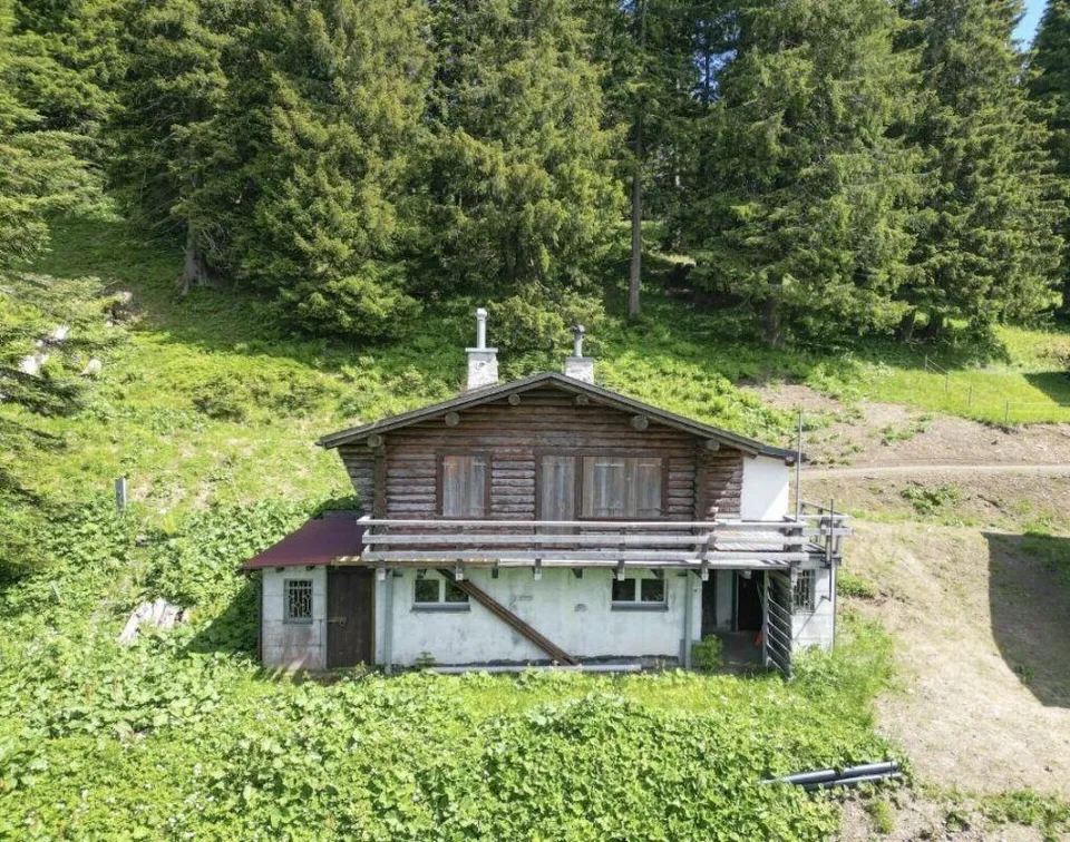 Ferienhaus mit Ausbaupotenzial - Ihr Rückzugsort mitten im Wander- ... – photo 2 sur 18