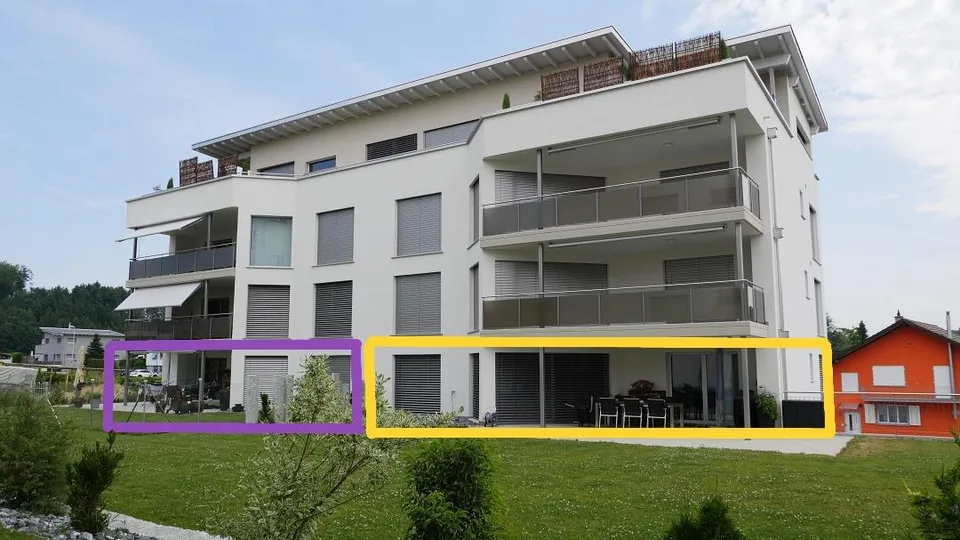4.5-ZI-Parterre-Wohnungen - gedeckter Sitzplatz mit Grünfläche – photo 2 sur 11
