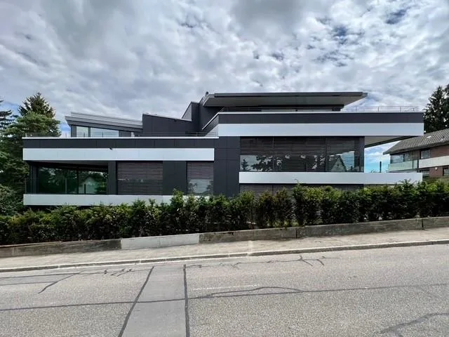 Einstellhallenplatz zu vermieten – Foto 2 von 4