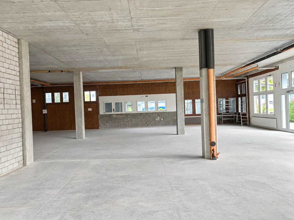 Attraktive Gewerbefläche im Erdgeschoss - Für Produktion, Lager, Au... – photo 4 sur 5