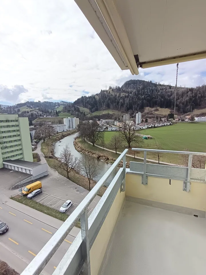 Helle und gemütliche 4.5-Zimmerwohnung in Wattwil – foto 6 di 9