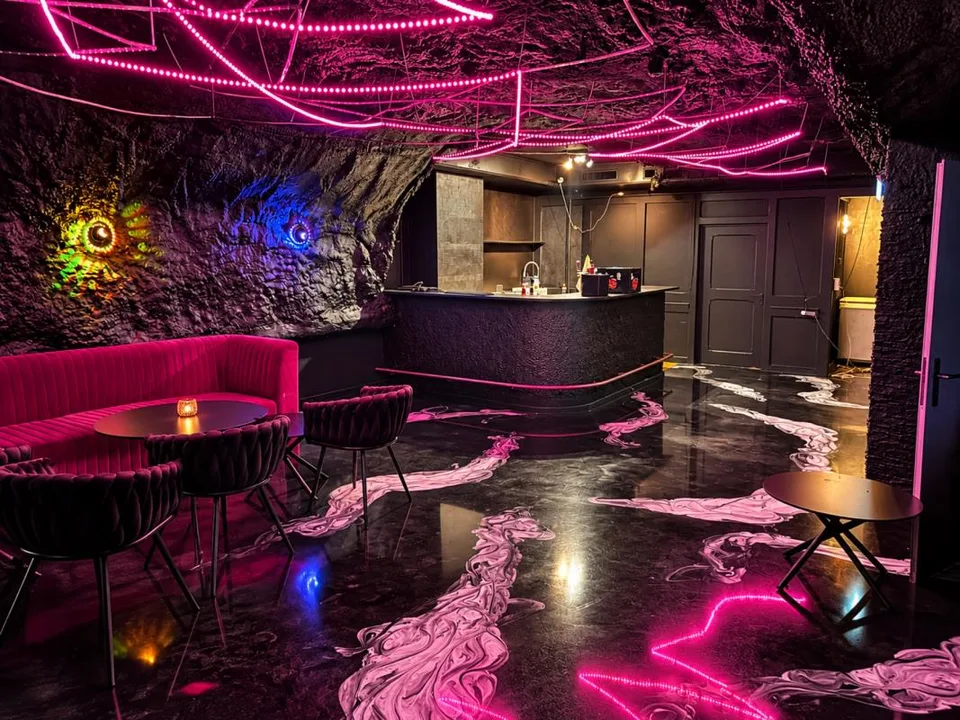 Bar / Clublokal / Shisha-Lounge zu vermieten – Foto 2 von 5