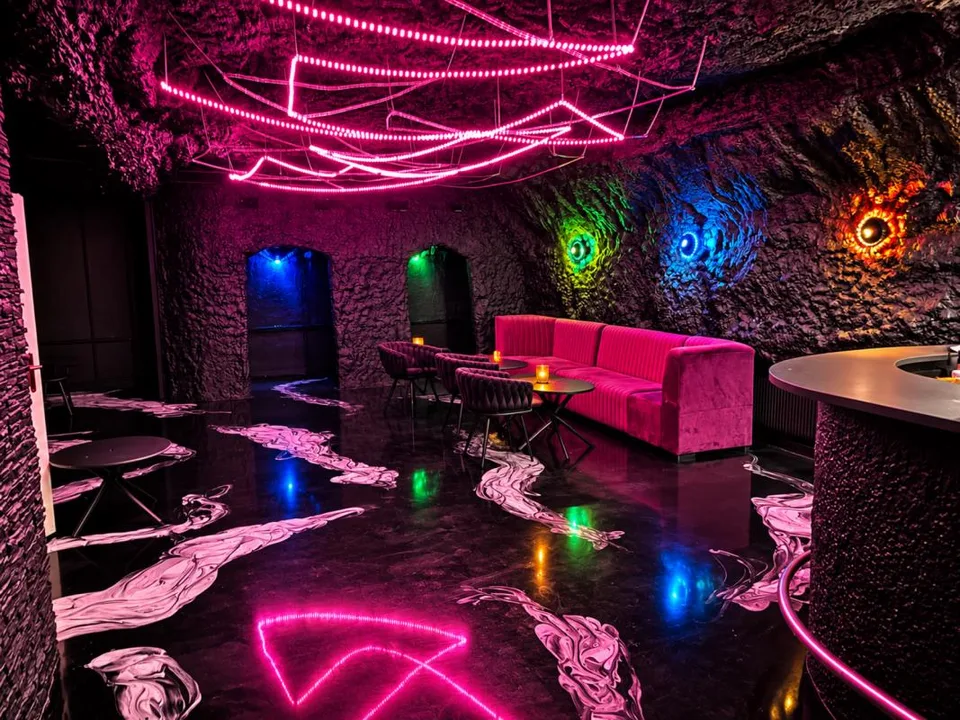 Bar / Clublokal / Shisha-Lounge zu vermieten – Foto 3 von 5