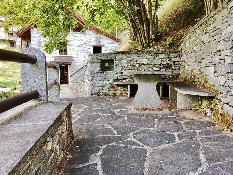3 1/2-Zimmer-Rustico mit vielen Nebenräumen, sehr ruhige, sonnige A... – foto 15 di 25