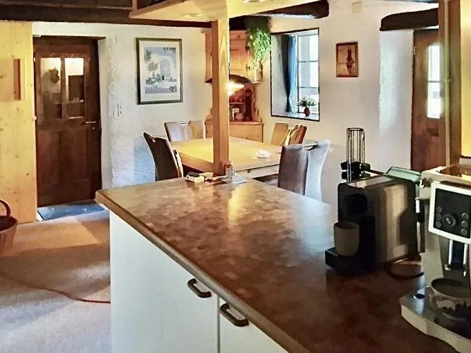3 1/2-Zimmer-Rustico mit vielen Nebenräumen, sehr ruhige, sonnige A... – foto 3 di 25