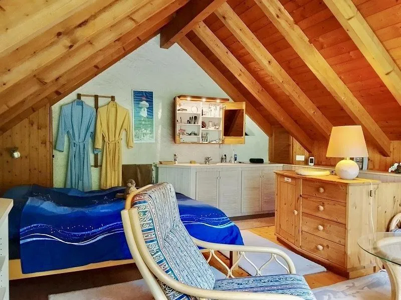 3 1/2-Zimmer-Rustico mit vielen Nebenräumen, sehr ruhige, sonnige A... – foto 8 di 25