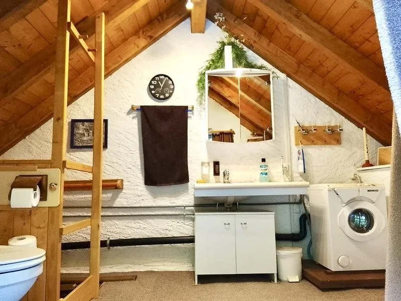 3 1/2-Zimmer-Rustico mit vielen Nebenräumen, sehr ruhige, sonnige A... – foto 9 di 25