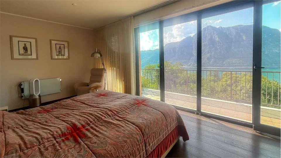 PRESTIGIOSO APPARTAMENTO CON VISTA LAGO MOZZAFIATO – Foto 13 von 13