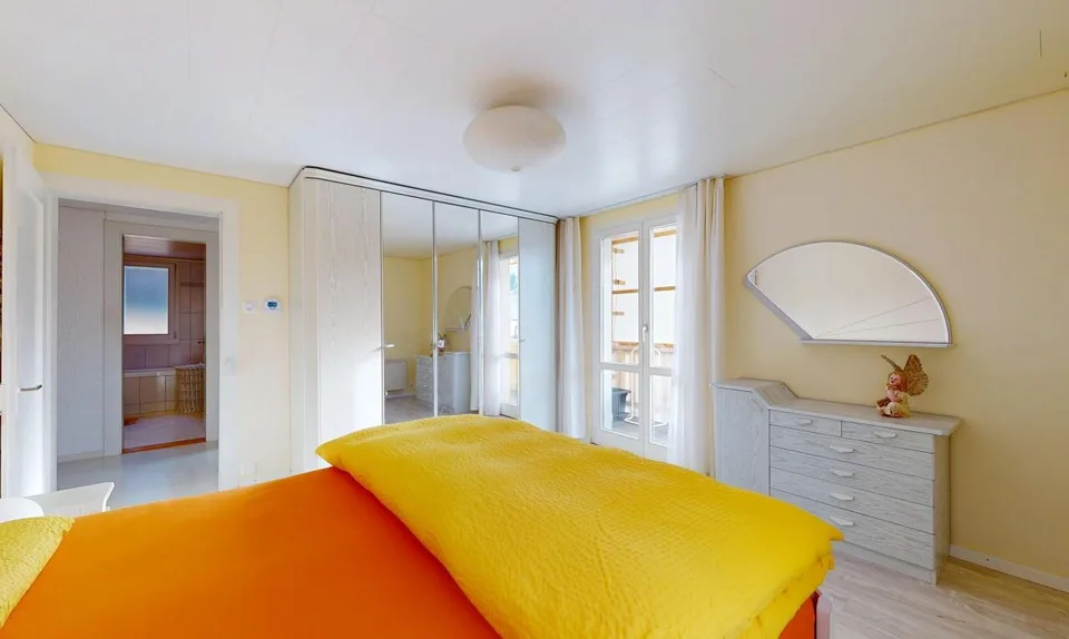 Mehrfamilienhaus mit vielseitigem Nutzungspotenzial – Foto 10 von 13