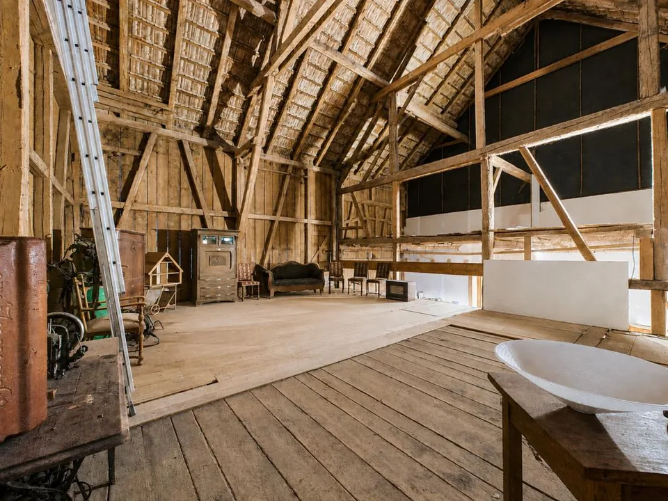 Historisches Fachwerkhaus auf 1'706m² Grundstück mit Entwicklungspo... – Foto 13 von 14