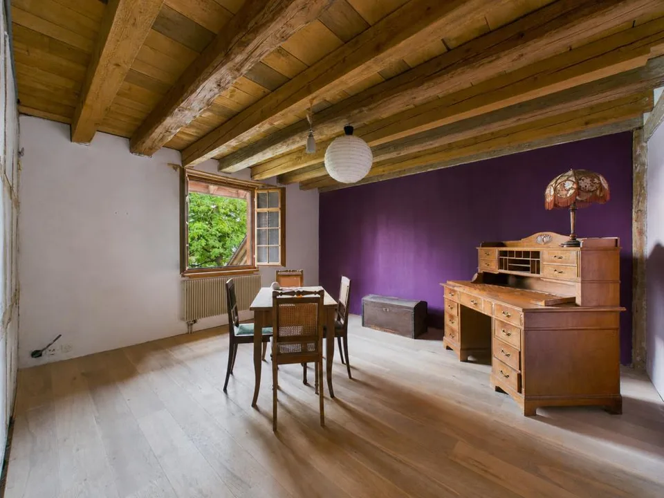 Historisches Fachwerkhaus auf 1'706m² Grundstück mit Entwicklungspo... – Foto 4 von 14