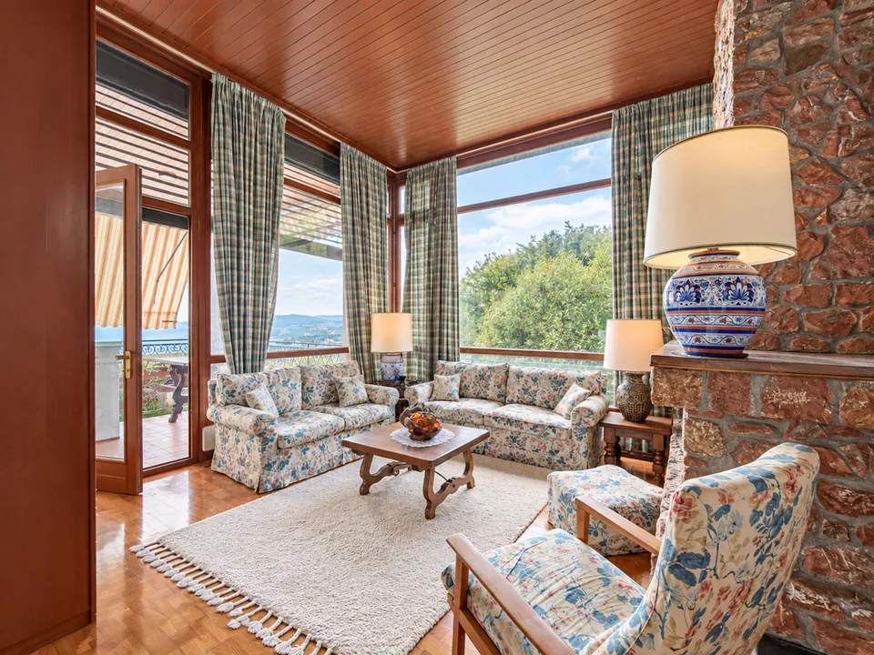 Noble Villa in Vacallo – photo 17 of 30