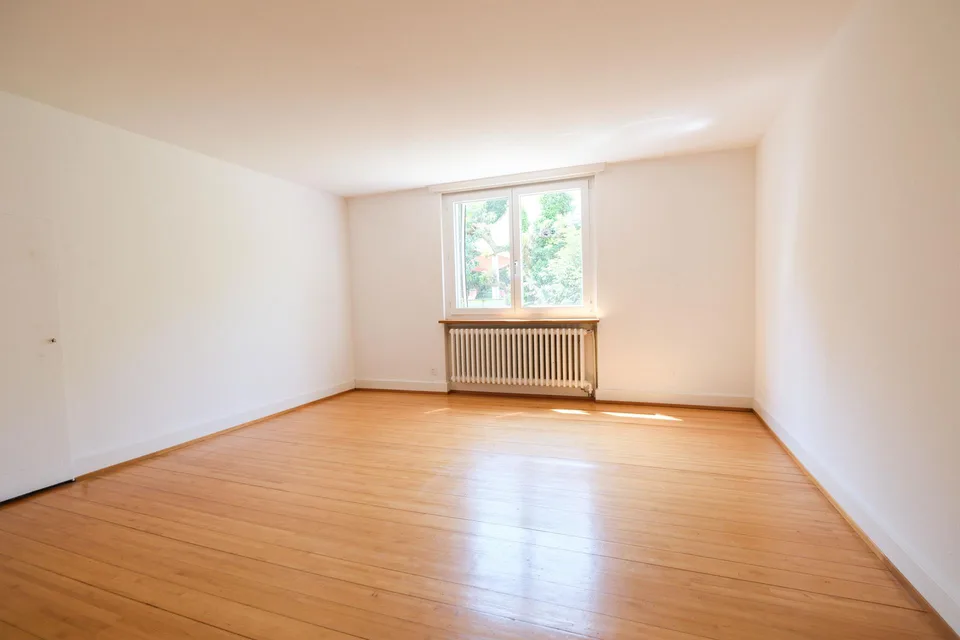 Viel Platz auf Zeit - 7.5-Zimmer-Haus mit grossem Garten in Bottmingen – photo 8 sur 14